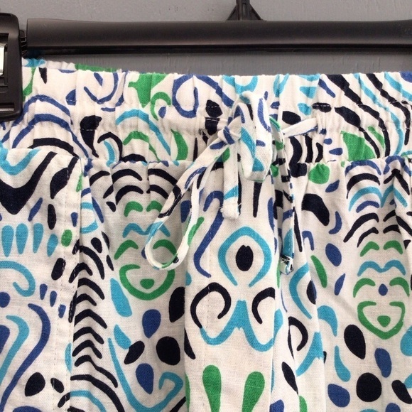 Linen Pattern Shorts - Picture 3 of 5